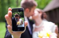 Американские фотографы устроили свадебную фотосессию на iPhone