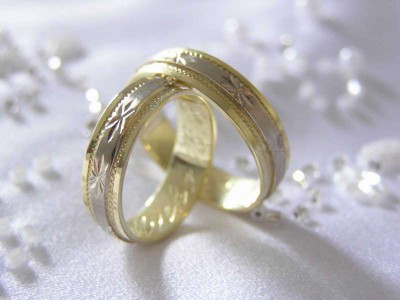 Скоро свадьба? Не забудьте про кольца – ее важнейший атрибут!