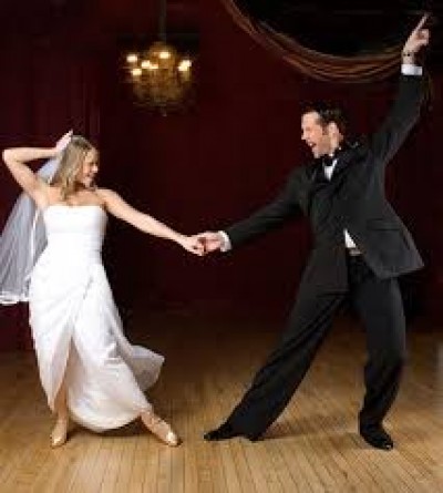 Свадебный танец: советы жениху и невесте