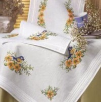 Скатерть или постельное белье – лучший подарок на ситцевую свадьбу