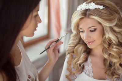 Секреты свадебного макияжа: выбираем качественную косметику